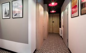 Bohemian Style Apt In The Centre